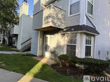 Main picture of 242 Meadow Ridge Rd