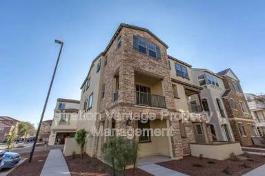 Main picture of 1752 E Dogwood Ln