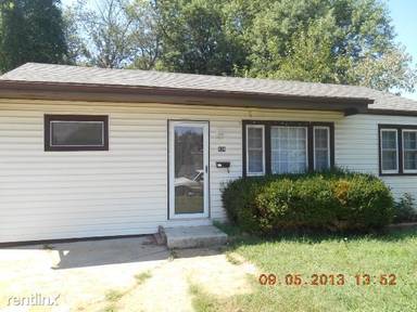 Main picture of 829 N Farmer Ave