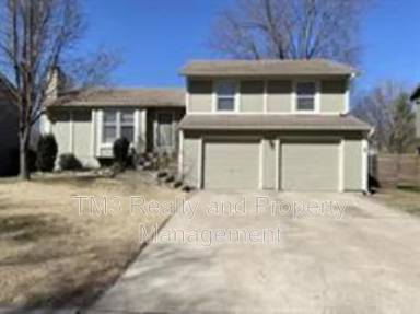 Main picture of 16104 W 124th Cir