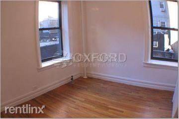 Main picture of 245 W 51st St