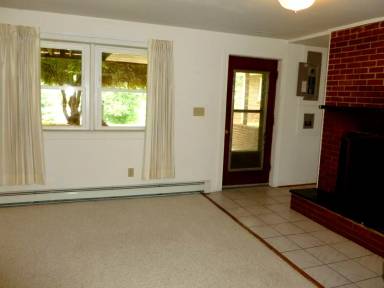 Main picture of 1017 Locust Ave
