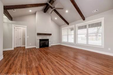 Main picture of 1001 Estes Dr