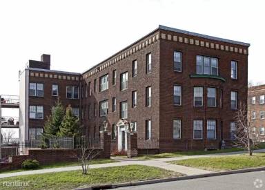 Main picture of 170 Summit Ave