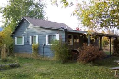 Main picture of 4922 Chesapeake Ln