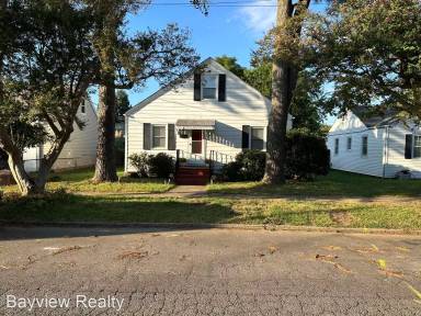 Main picture of 122 E Leicester Ave