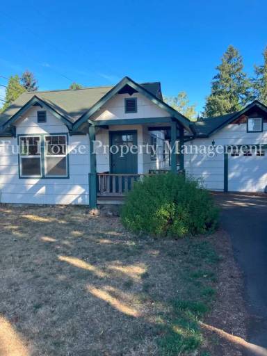 Main picture of 1031 Horn Ln