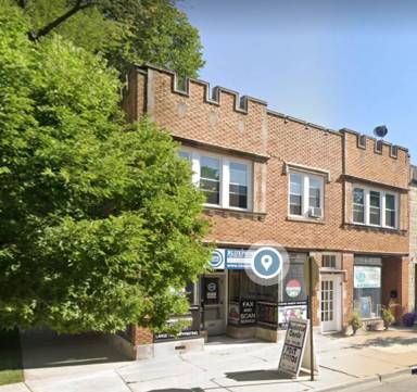 Main picture of 1527 Greenleaf St