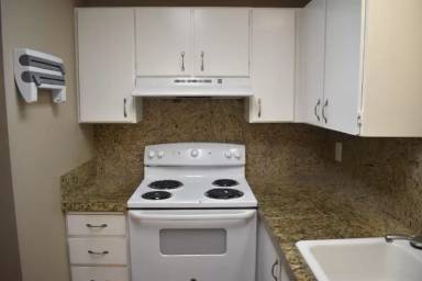Main picture of 6107 NE 194th Pl