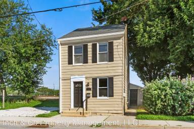 Main picture of 121 Arch St