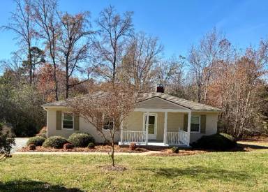Main picture of 4021 Valley Springs Rd