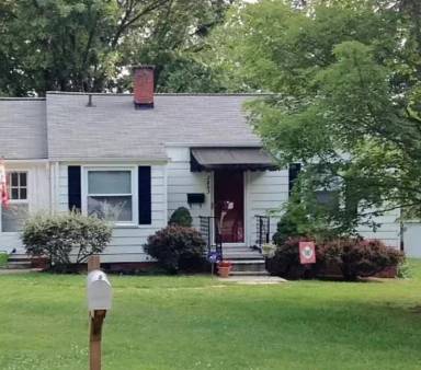 Main picture of 2803 Robin Hood Dr
