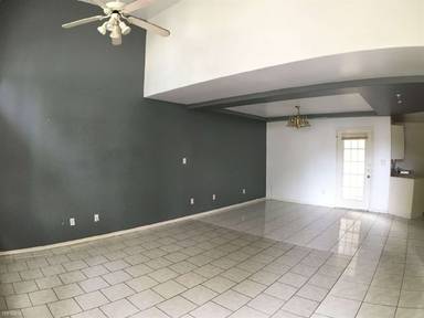 Main picture of 1001 E Westway Ave