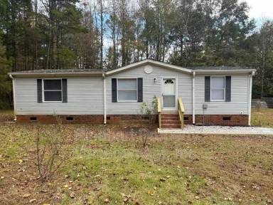 Main picture of 852 Stateline Rd