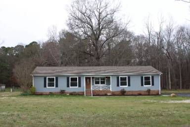 Main picture of 800 America Dr