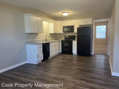 Main picture of 2021 Hickory St