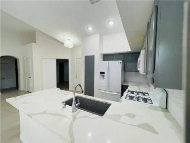 Main picture of 7201 Indian Creek Ln