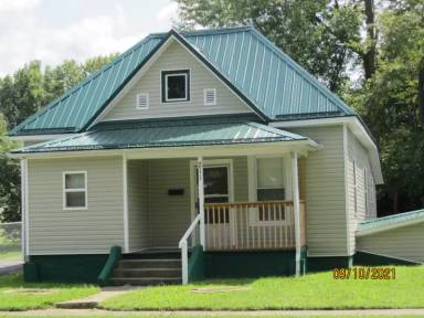 Main picture of 211 Wilson Ave