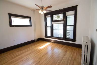 Main picture of 2115 3rd Ave S