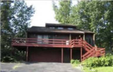 Main picture of 7712 Manslick Rd