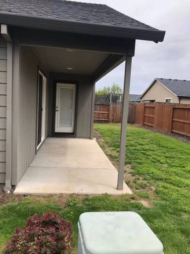 Main picture of 899 Trinity Way