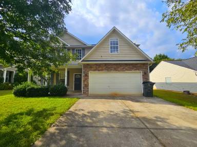 Main picture of 232 Worcester Ln