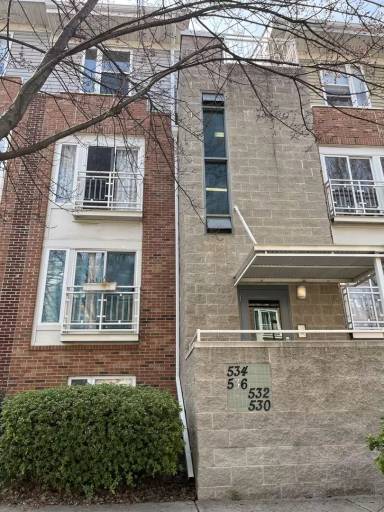 Main picture of 516 Donatello Ave
