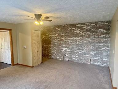 Main picture of 515 Monroe Ave Huntington, WV 25704