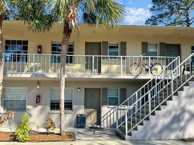 Main picture of 2441 8th St