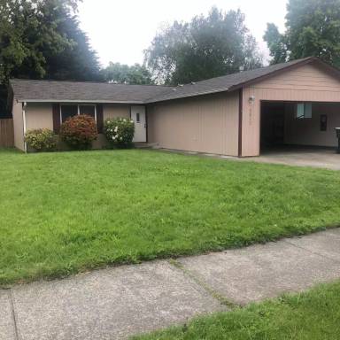 Main picture of 4612 Stikes Dr SE