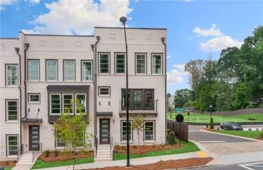 Main picture of 541 Whitlox Rd NW