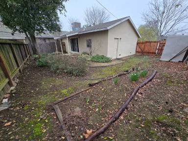 Main picture of 10224 Agnes Cir