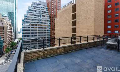 Main picture of 234 E 40th St