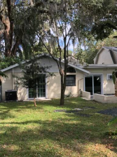 Main picture of 732 Putnam Ave