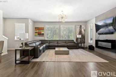 Main picture of 16760 SE Fox Glen Ct