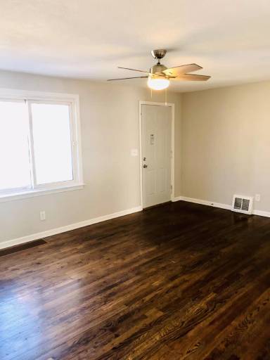 Main picture of 2634 N 43rd St