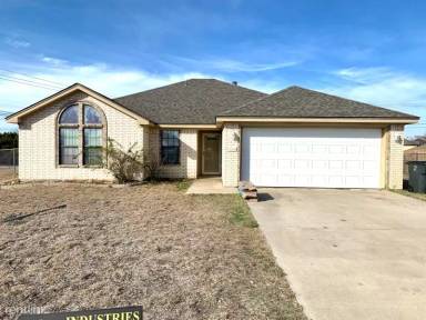 Main picture of 2901 Westwood Dr