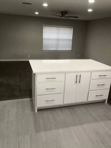 Main picture of 3210 Bryn Mawr Dr
