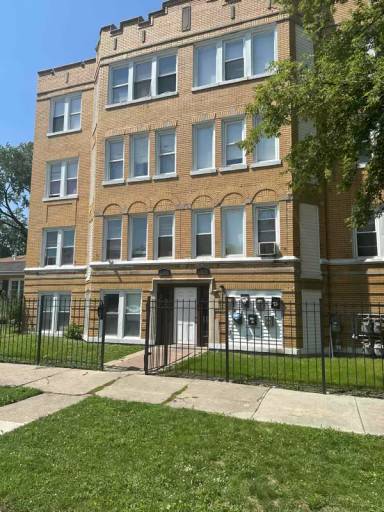 Main picture of 1358 W 78th St