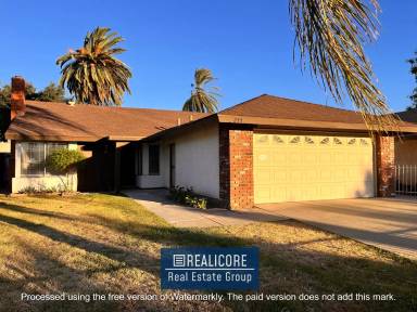 Main picture of 255 S Golden Ave