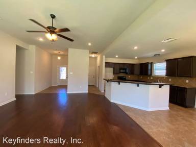Main picture of 16220 Old Samuel Dr