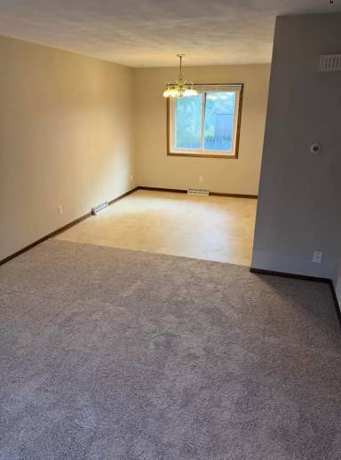 Main picture of 2245 N Cedar Ave