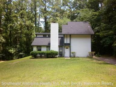 Main picture of 696 Merriweather Rd