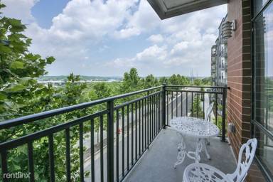 Main picture of City View Apartments