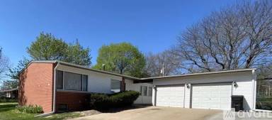 Main picture of 3727 NW 50th St