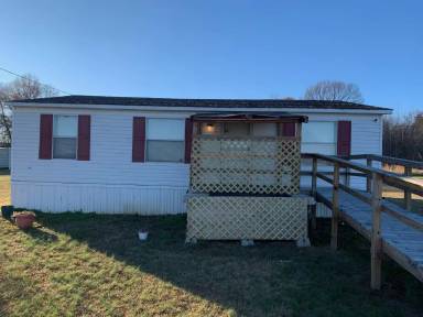 Main picture of 2665 Douglas Rd