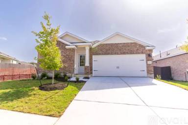 Main picture of 2301 Four Waters Loop
