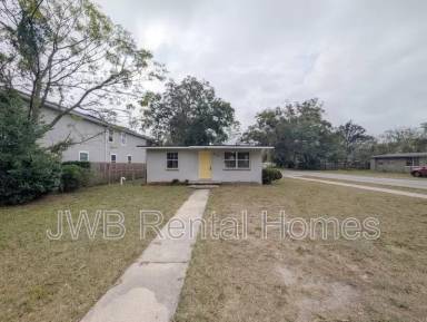 Main picture of 8104 Galveston Ave