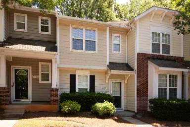 Main picture of 8348 Chaceview Ct