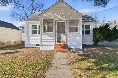 Main picture of 9631 Worth St